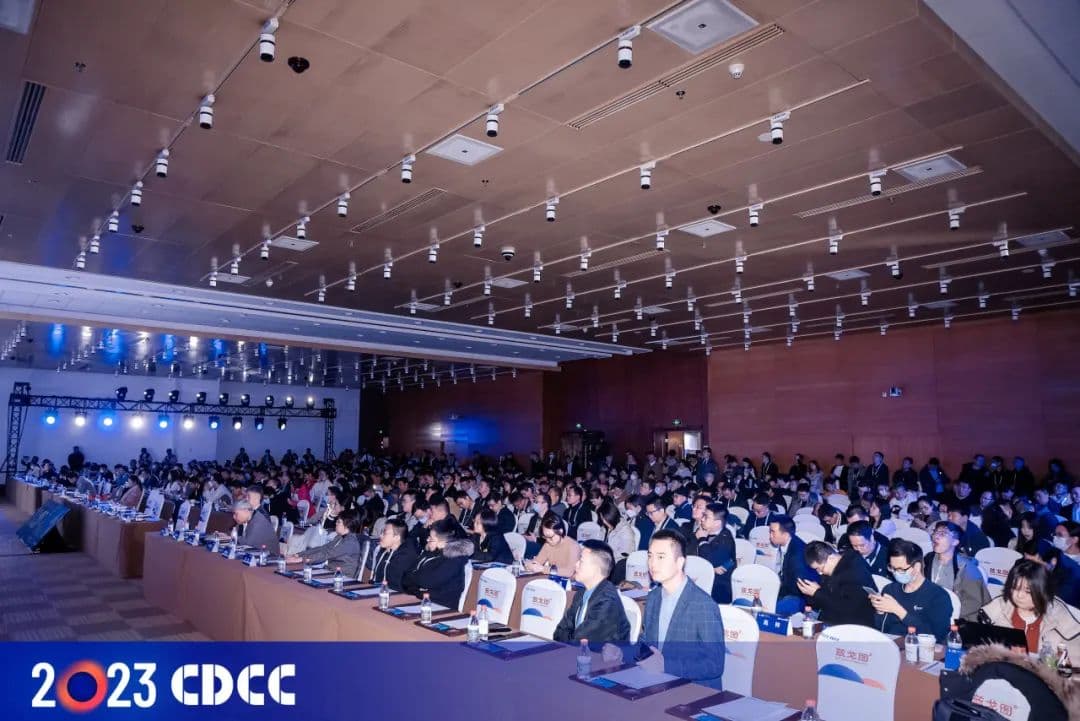 1700458243238185. jpg